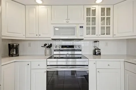 6322 Palma Del Mar Boulevard S St Petersburg FL 33715