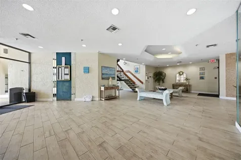 6322 Palma Del Mar Boulevard S St Petersburg FL 33715