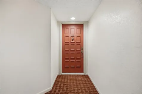 6322 Palma Del Mar Boulevard S St Petersburg FL 33715