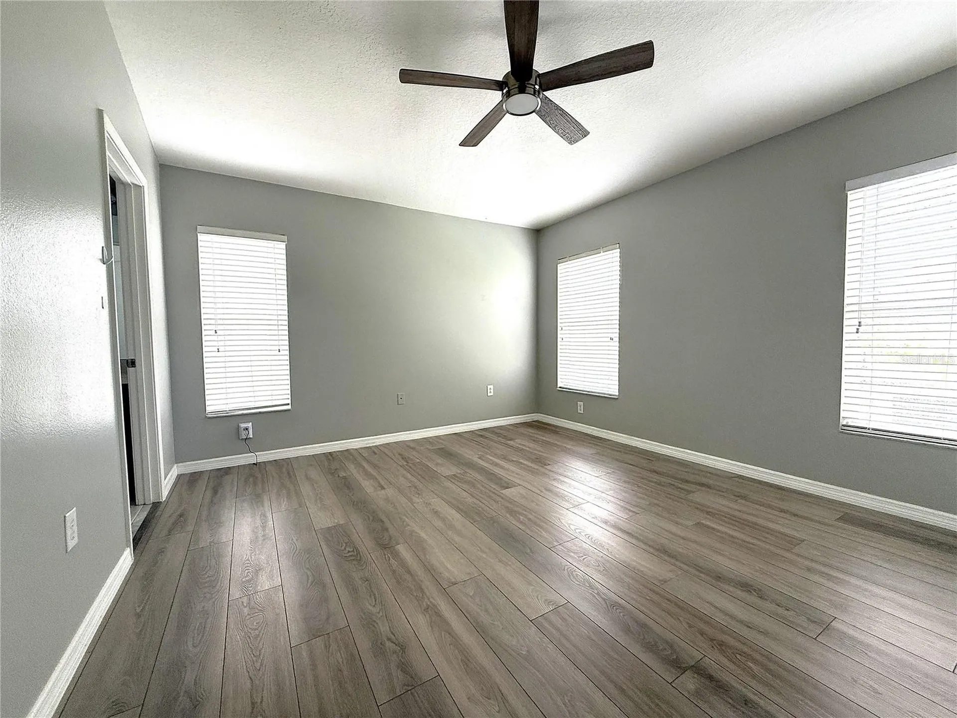 31203 Flannery Court Wesley Chapel FL 33543