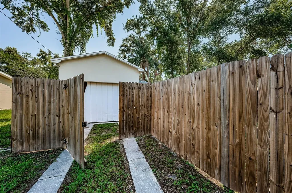 3880 Haines Road N St Petersburg FL 33703
