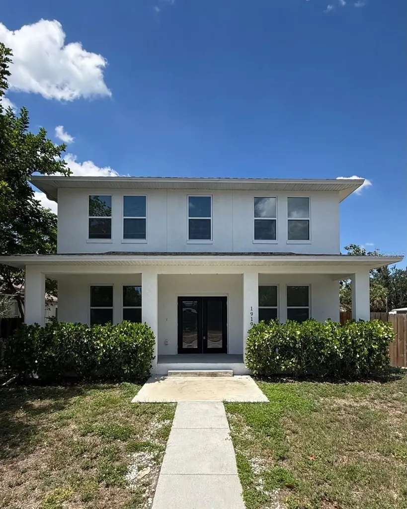 1919 30th Avenue N St Petersburg FL 33713