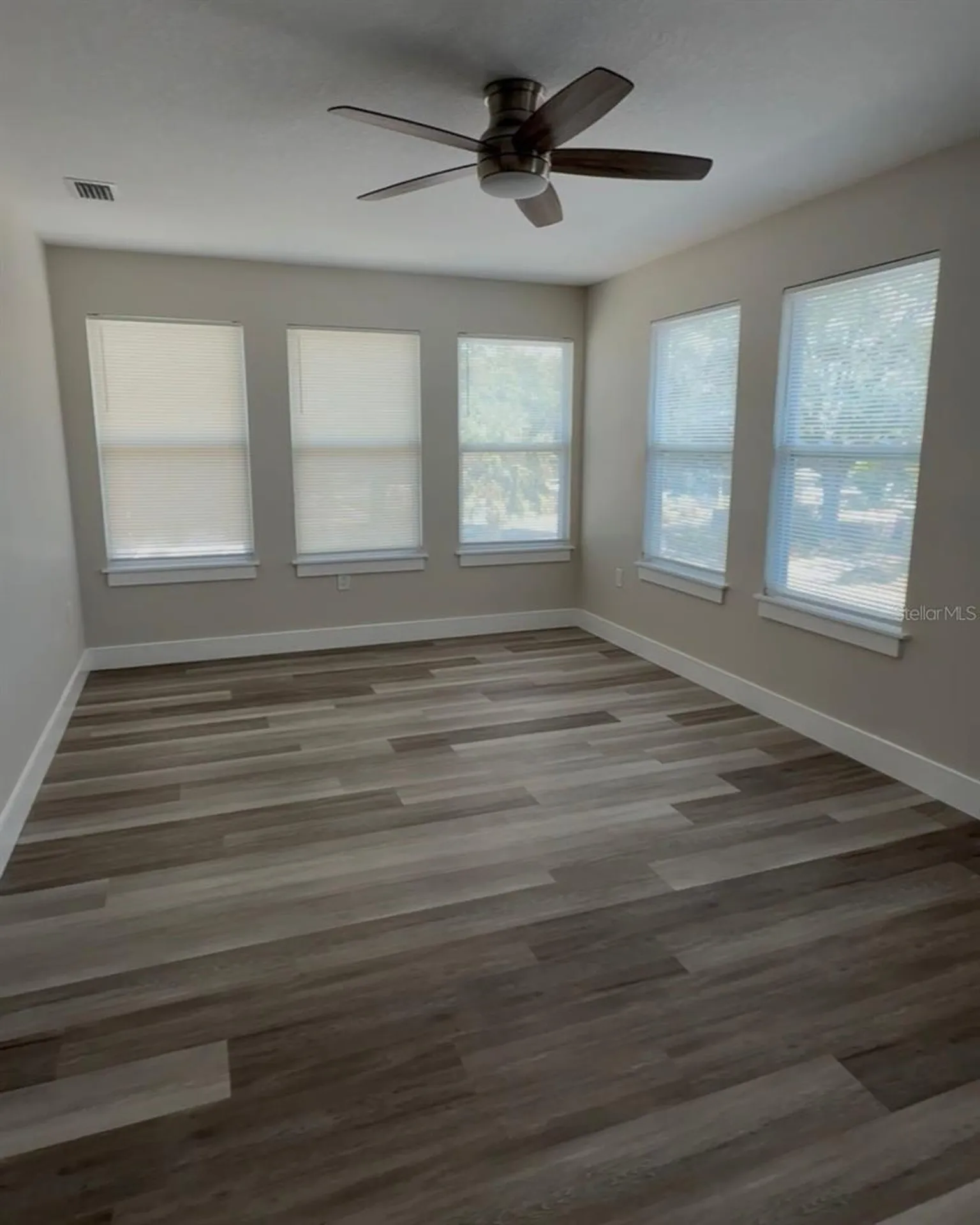 1919 30th Avenue N St Petersburg FL 33713