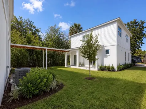 1919 30th Avenue N St Petersburg FL 33713