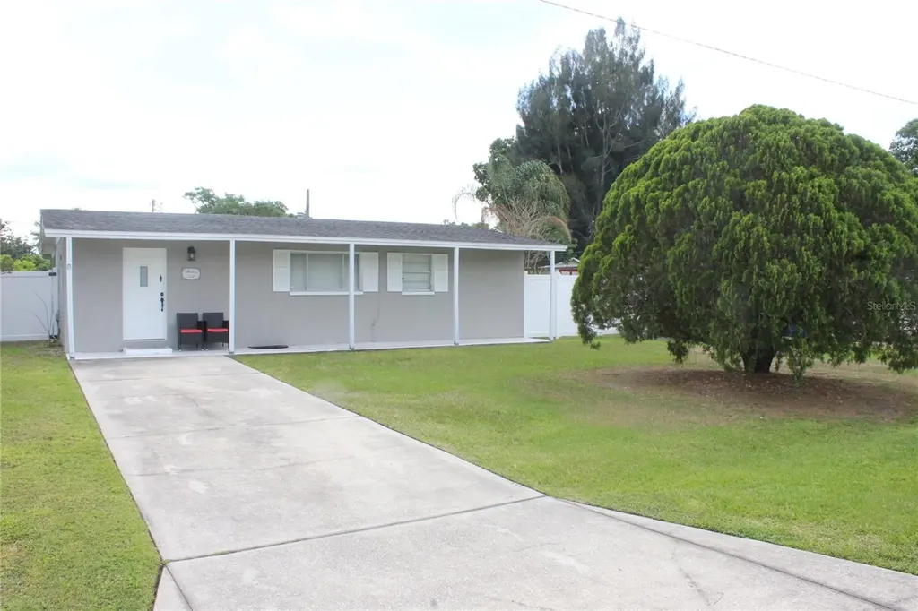 307 California Avenue St Cloud FL 34769