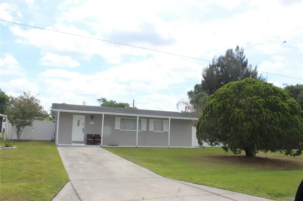 307 California Avenue St Cloud FL 34769
