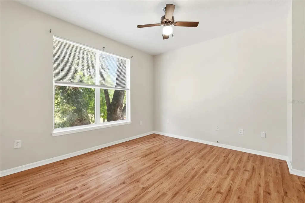 5618 Pinnacle Heights Circle Tampa FL 33624