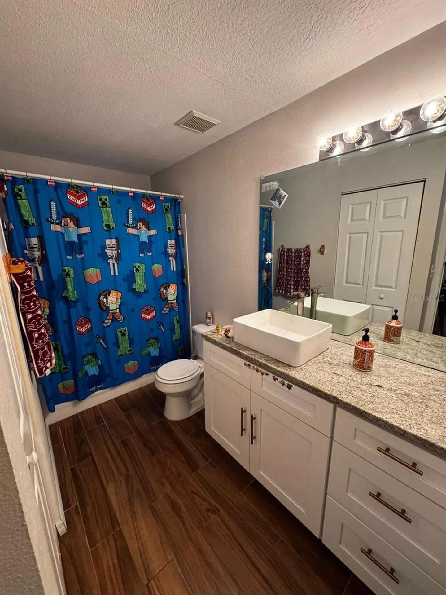 5618 Pinnacle Heights Circle Tampa FL 33624