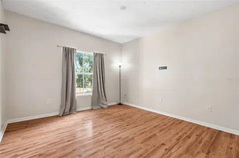 5618 Pinnacle Heights Circle Tampa FL 33624