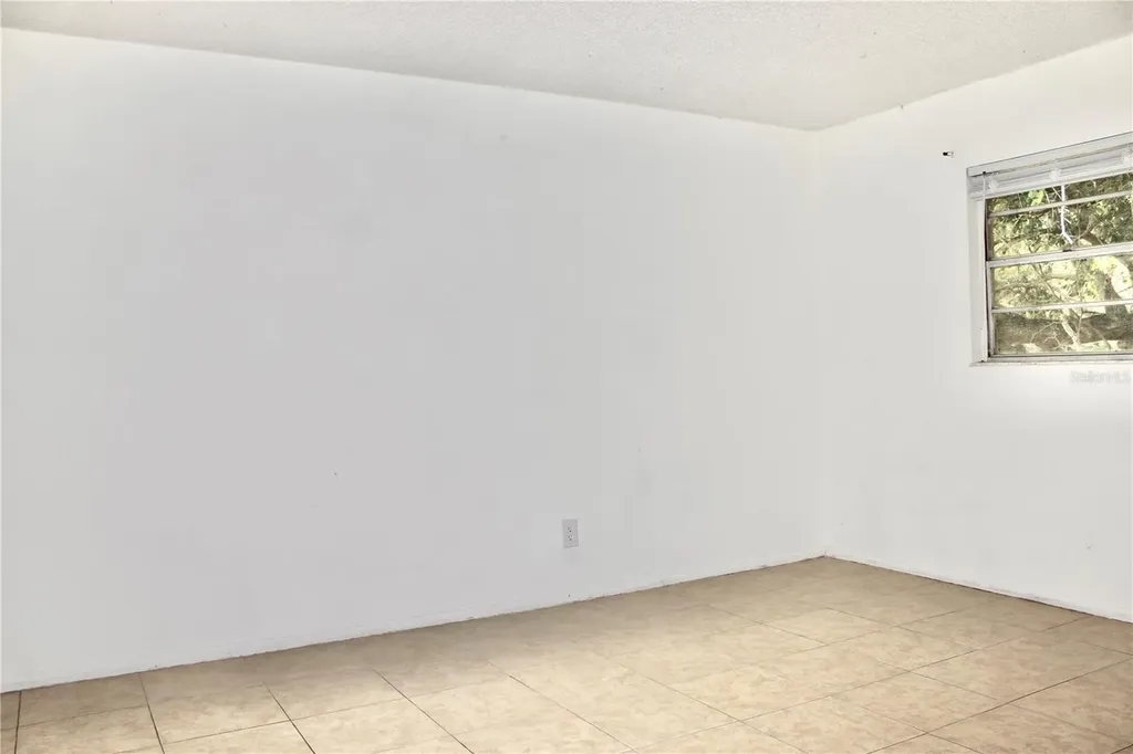 1819 Michigan Avenue Kissimmee FL 34744