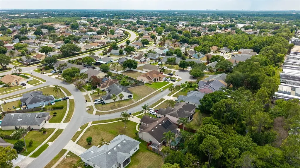 1813 Crosswell Court Orlando FL 32837