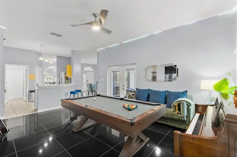 1813 Crosswell Court Orlando FL 32837