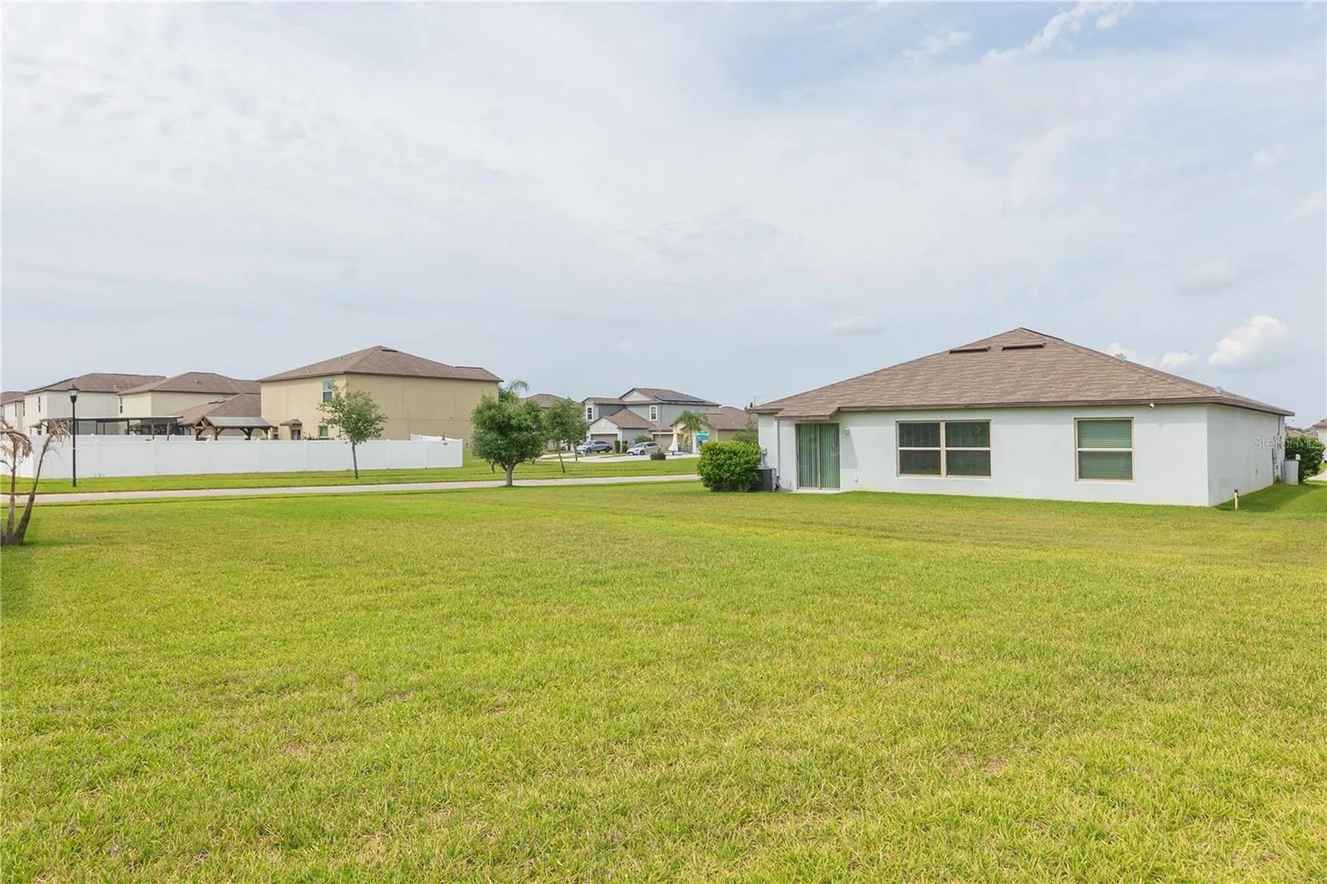 13608 Willow Bluestar Loop Riverview FL 33579
