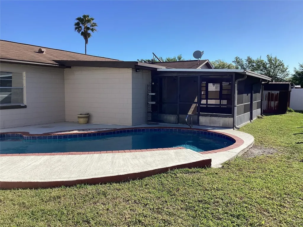 1916 Cornett Kissimmee FL 34741