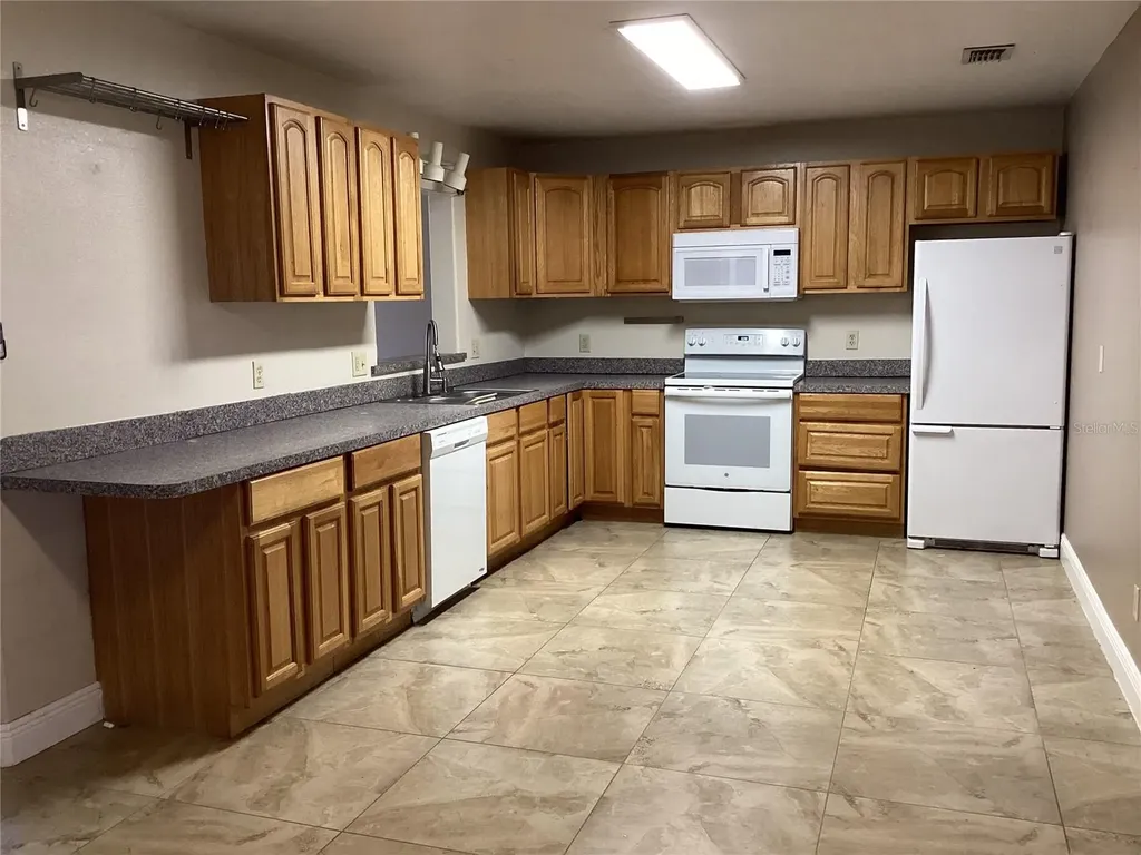 1916 Cornett Kissimmee FL 34741