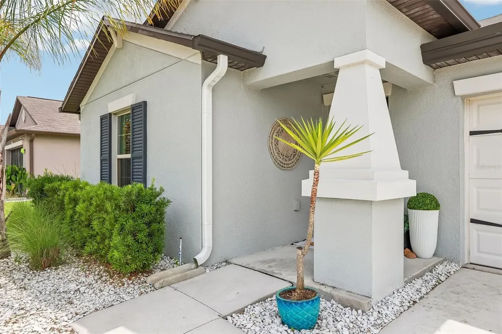2905 Lytton Hall Drive Zephyrhills FL 33540