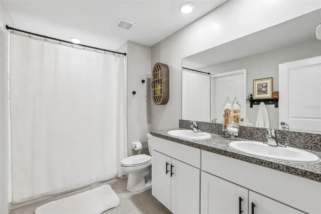 2905 Lytton Hall Drive Zephyrhills FL 33540