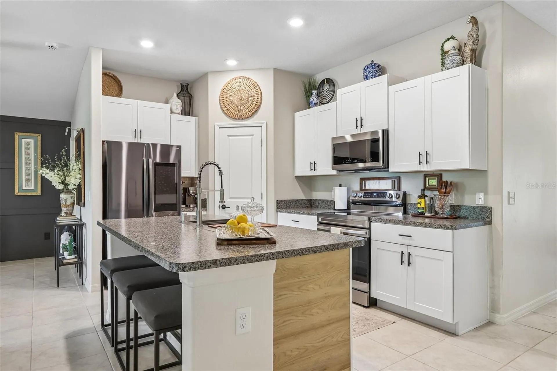 2905 Lytton Hall Drive Zephyrhills FL 33540