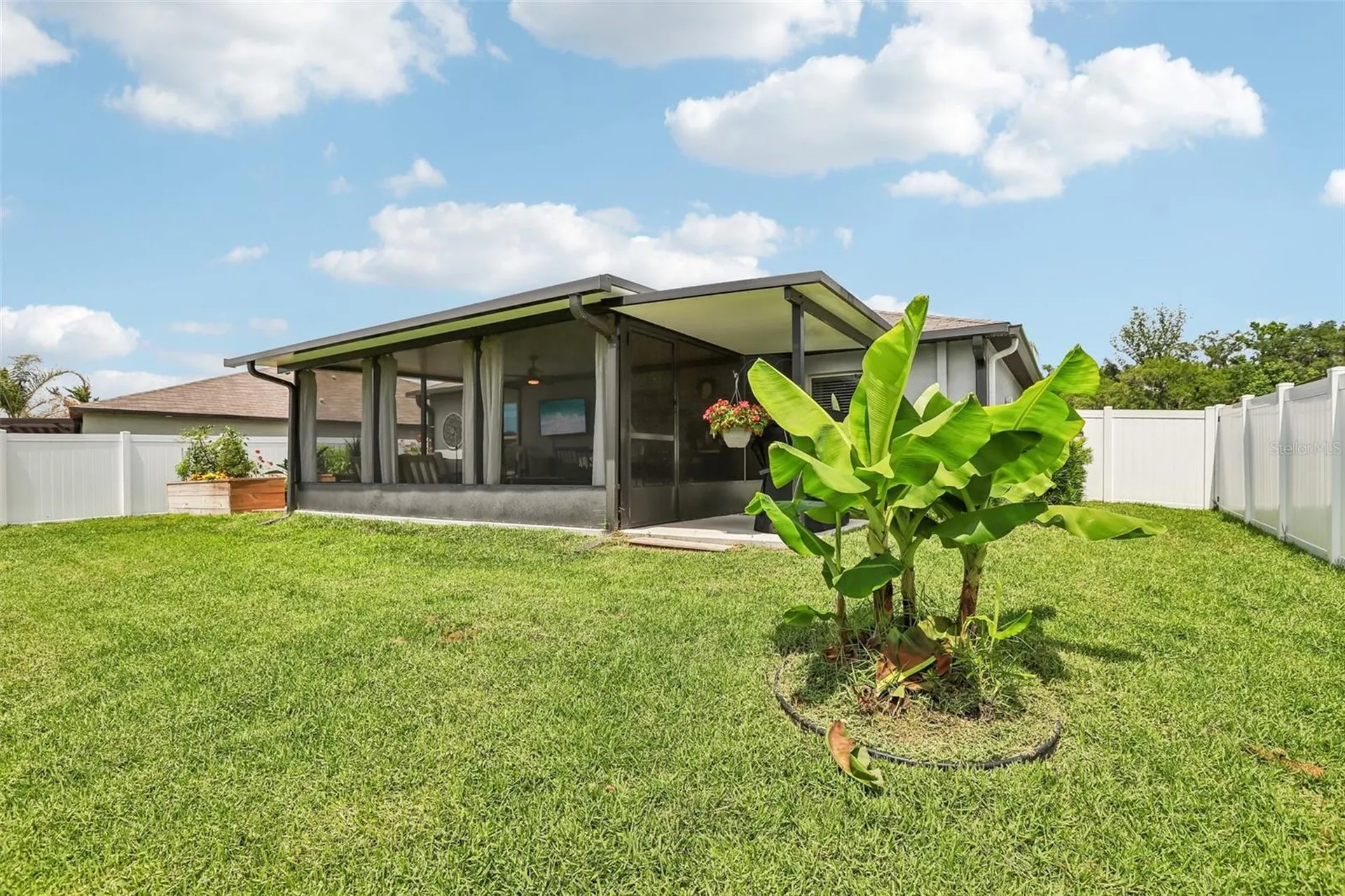 2905 Lytton Hall Drive Zephyrhills FL 33540