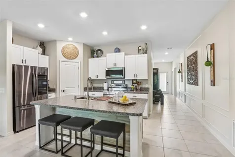 2905 Lytton Hall Drive Zephyrhills FL 33540
