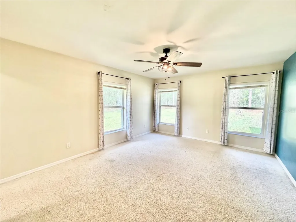 12748 NW 148th Terrace Alachua FL 32615