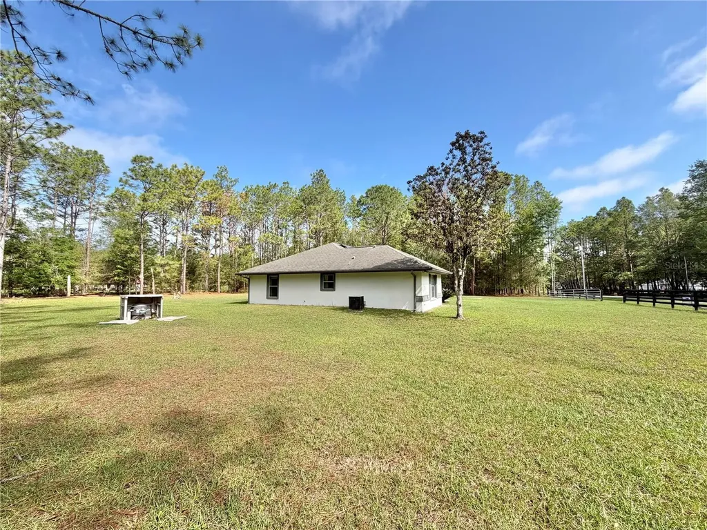 12748 NW 148th Terrace Alachua FL 32615