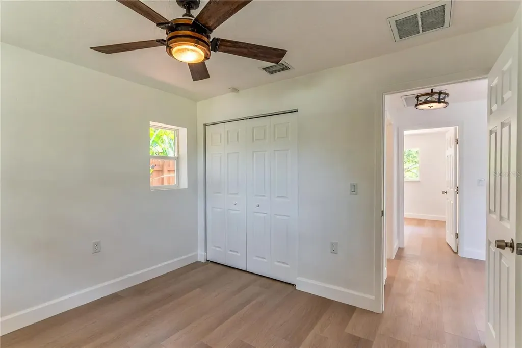 3225 Rosery Road NE Largo FL 33771
