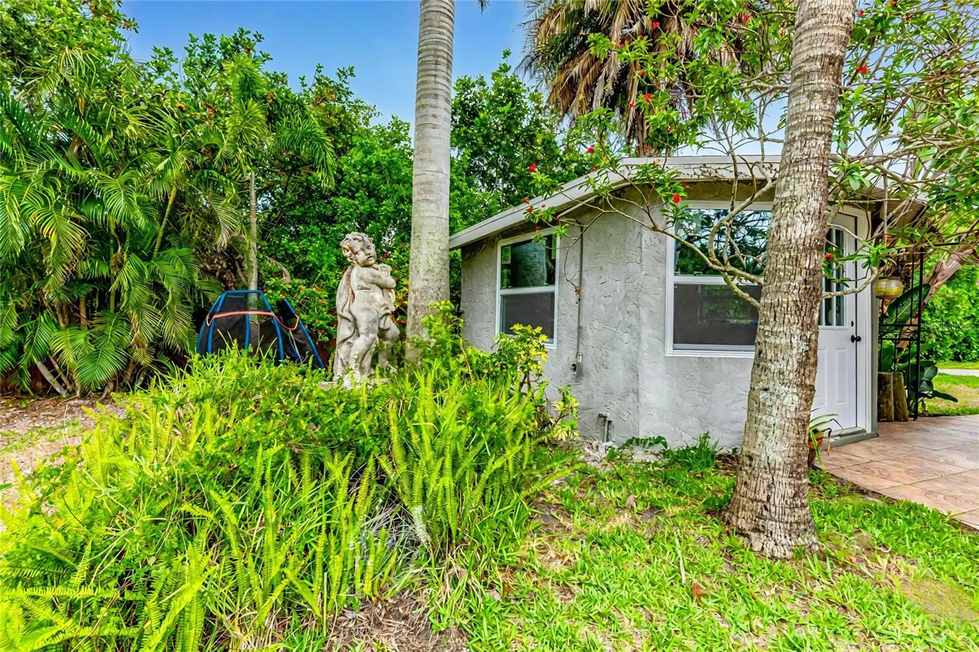 3225 Rosery Road NE Largo FL 33771