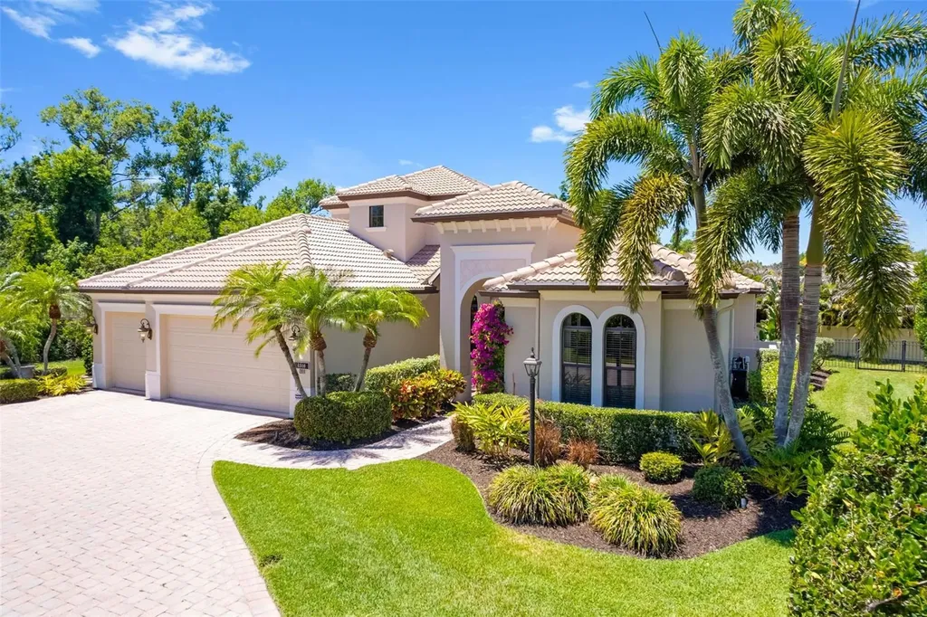 4516 Tuscana Drive Sarasota FL 34241