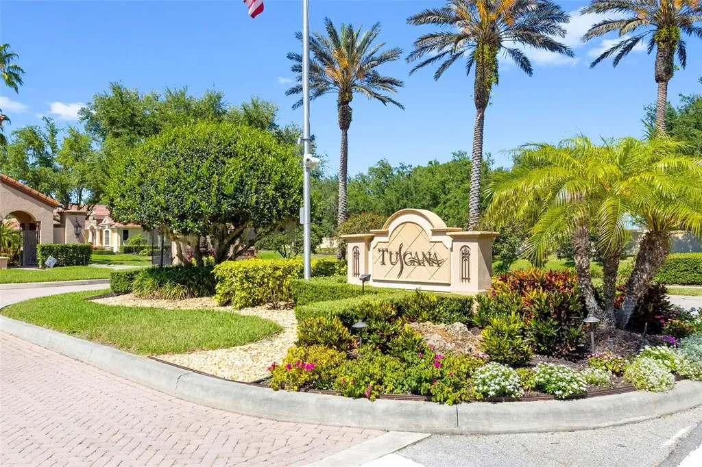 4516 Tuscana Drive Sarasota FL 34241