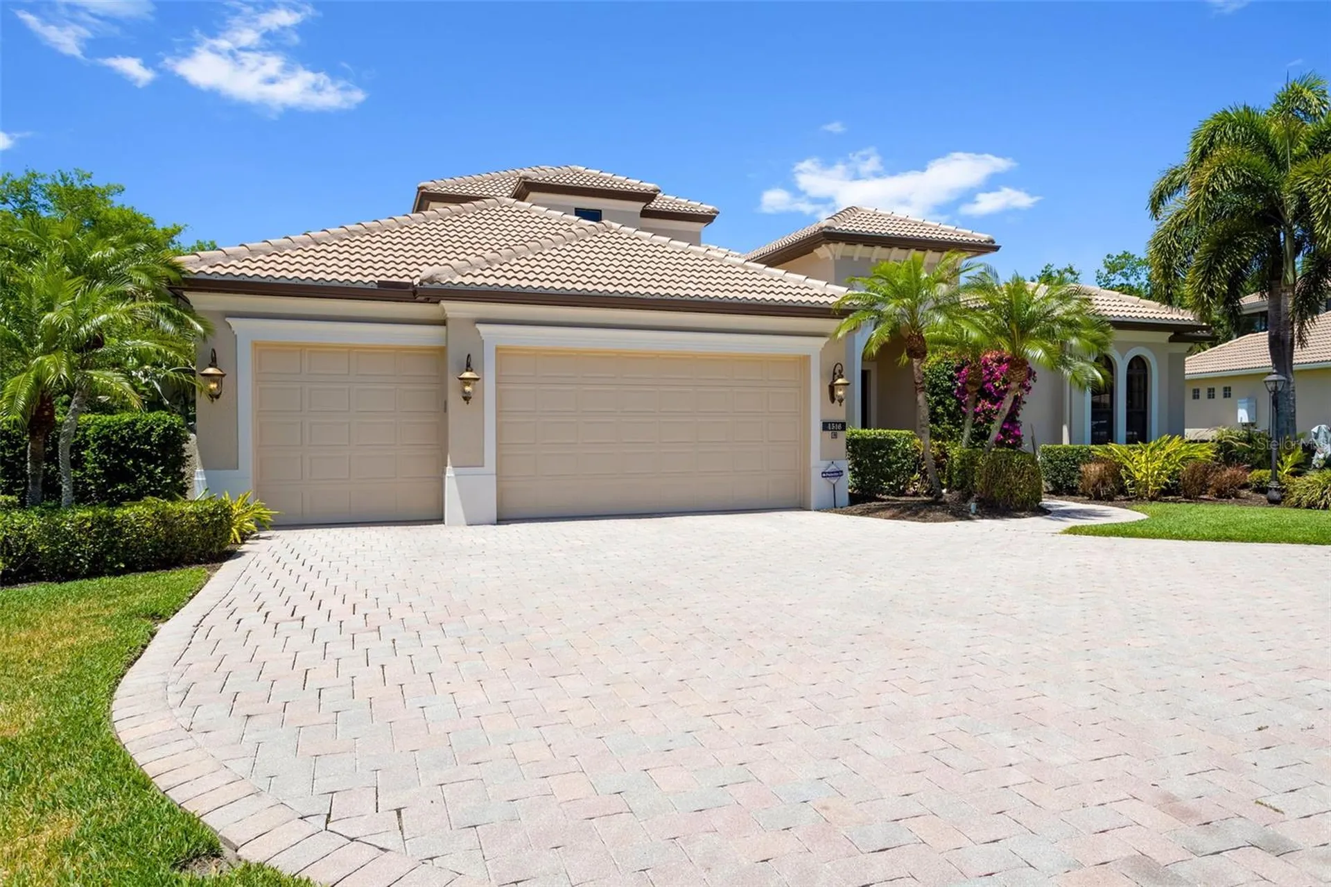 4516 Tuscana Drive Sarasota FL 34241