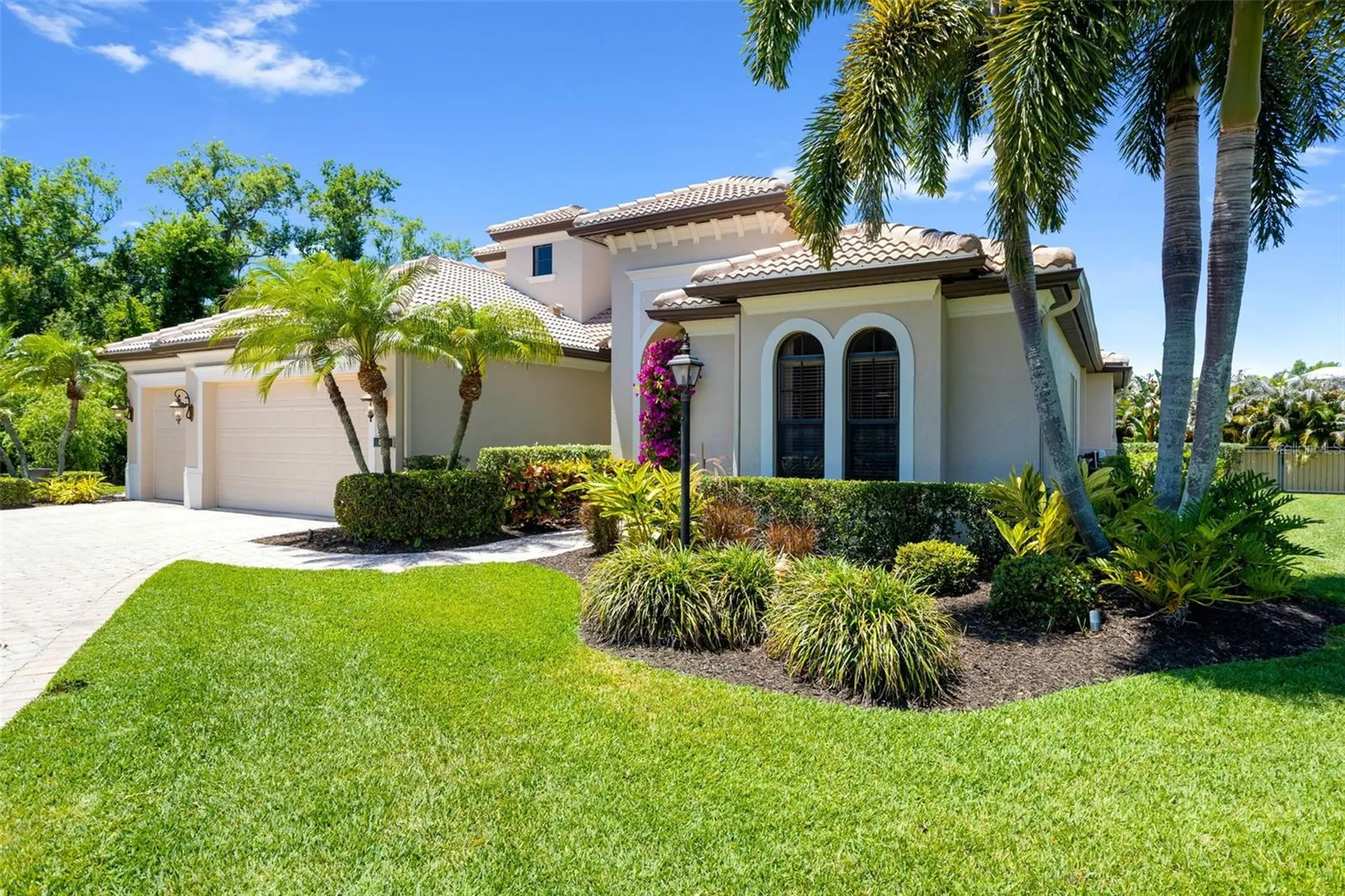 4516 Tuscana Drive Sarasota FL 34241