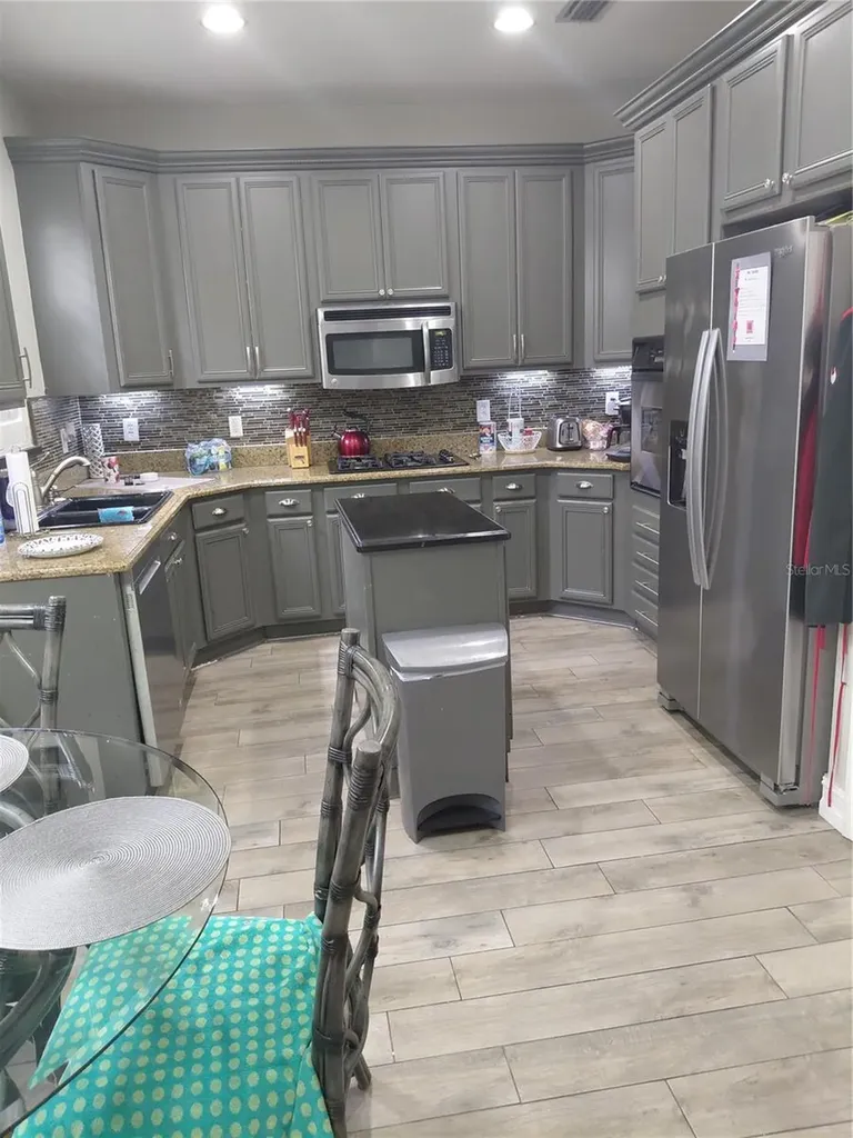 27730 Kirkwood Circle Wesley Chapel FL 33544