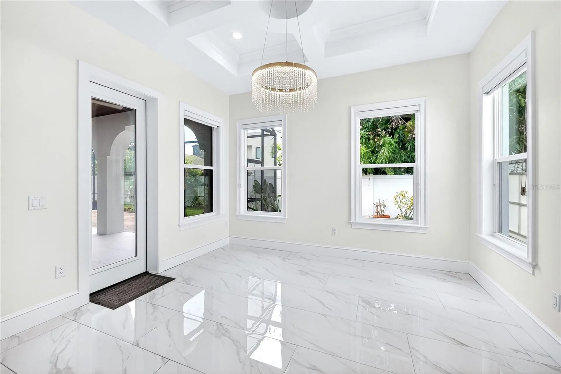 3013 W North B Street Tampa FL 33609