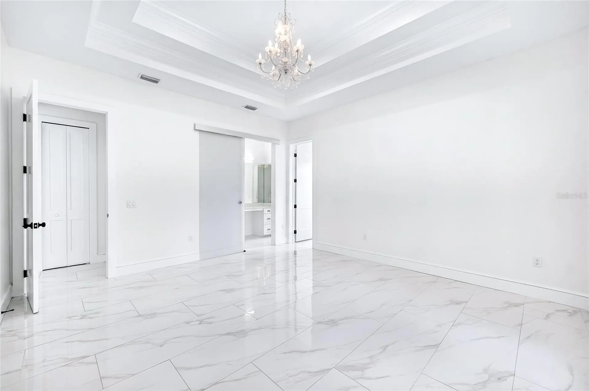 3013 W North B Street Tampa FL 33609