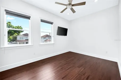 3013 W North B Street Tampa FL 33609