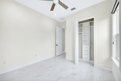 3013 W North B Street Tampa FL 33609