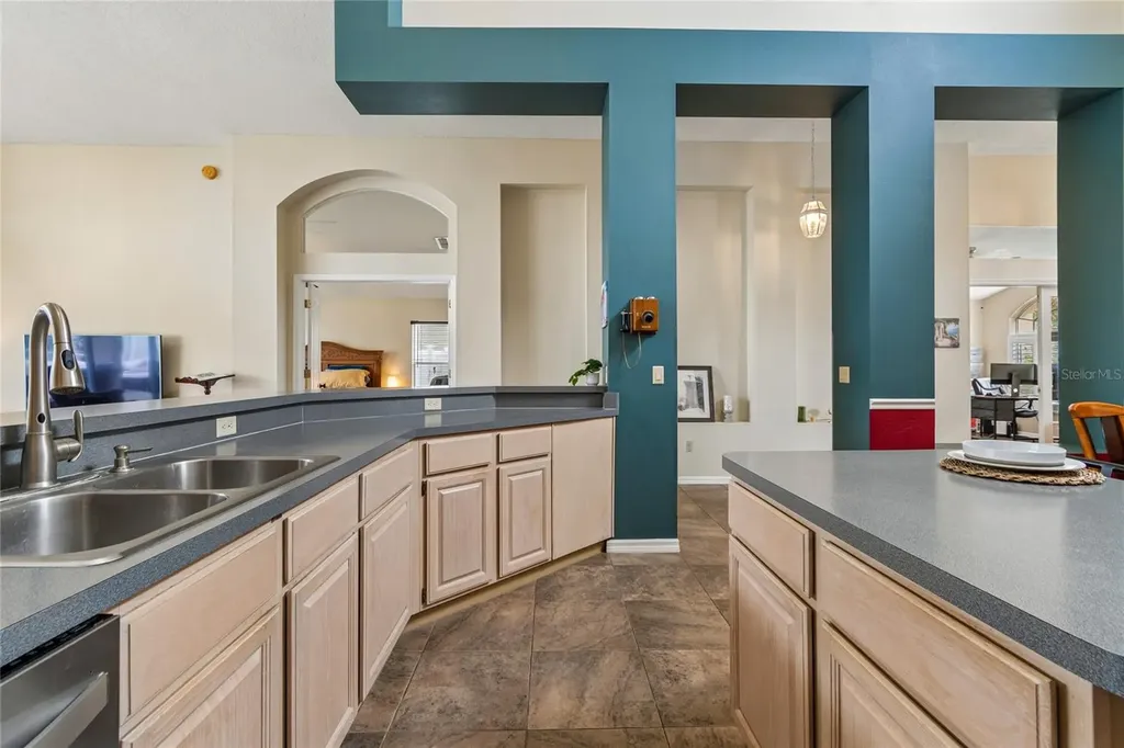 4108 Sparrow Court Lutz FL 33558
