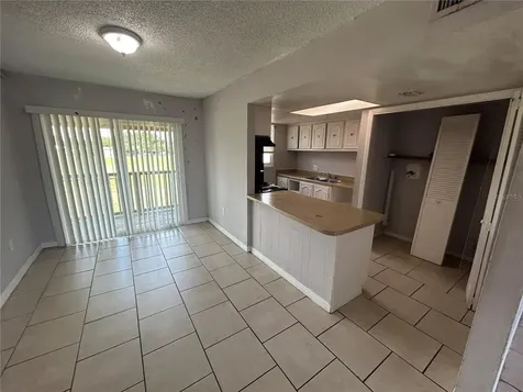 2773 L B Mcleod Road Orlando FL 32805