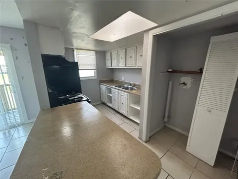 2773 L B Mcleod Road Orlando FL 32805