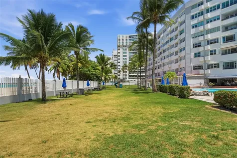 187 Horizonte Carolina PR 00979