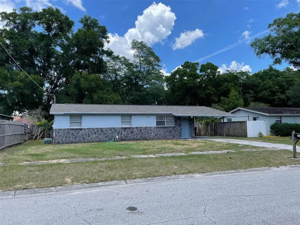 214 Paka Court Brandon FL 33510