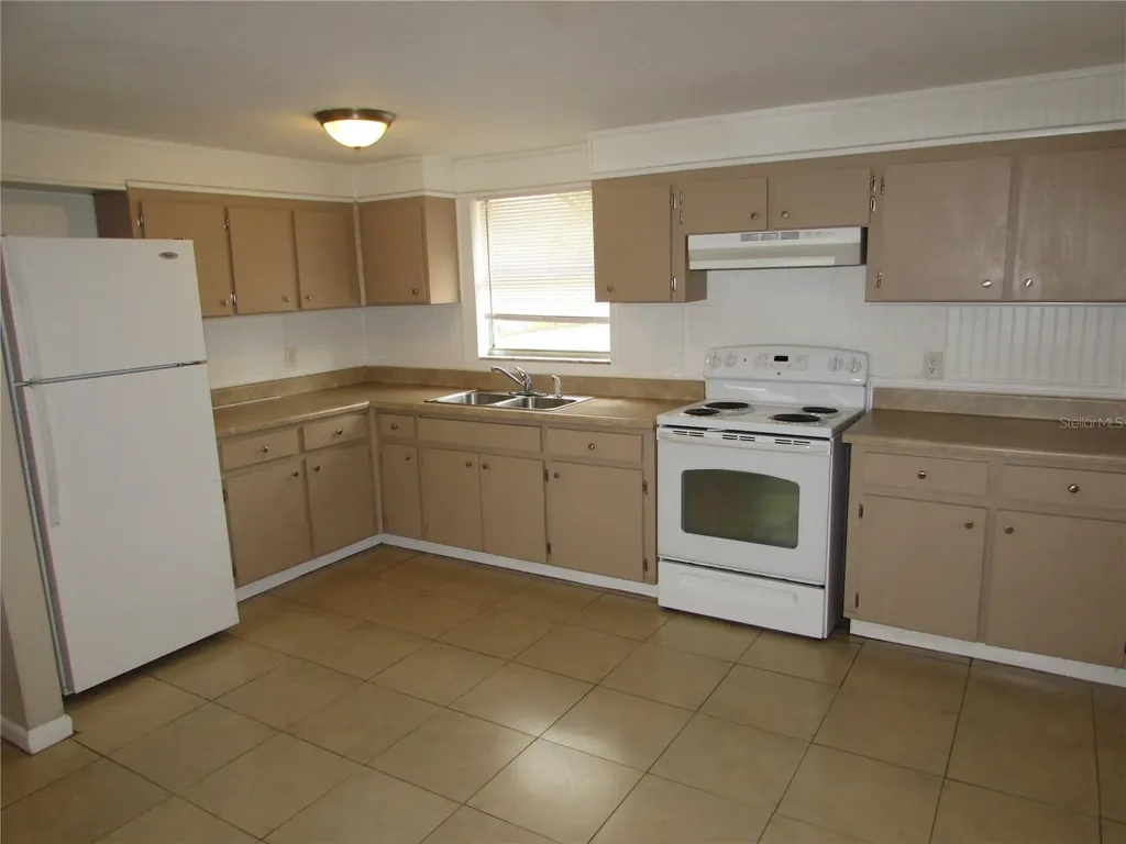 214 Paka Court Brandon FL 33510