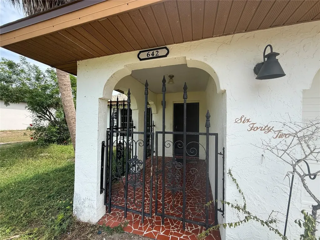 642 Verona Street Port Charlotte FL 33948