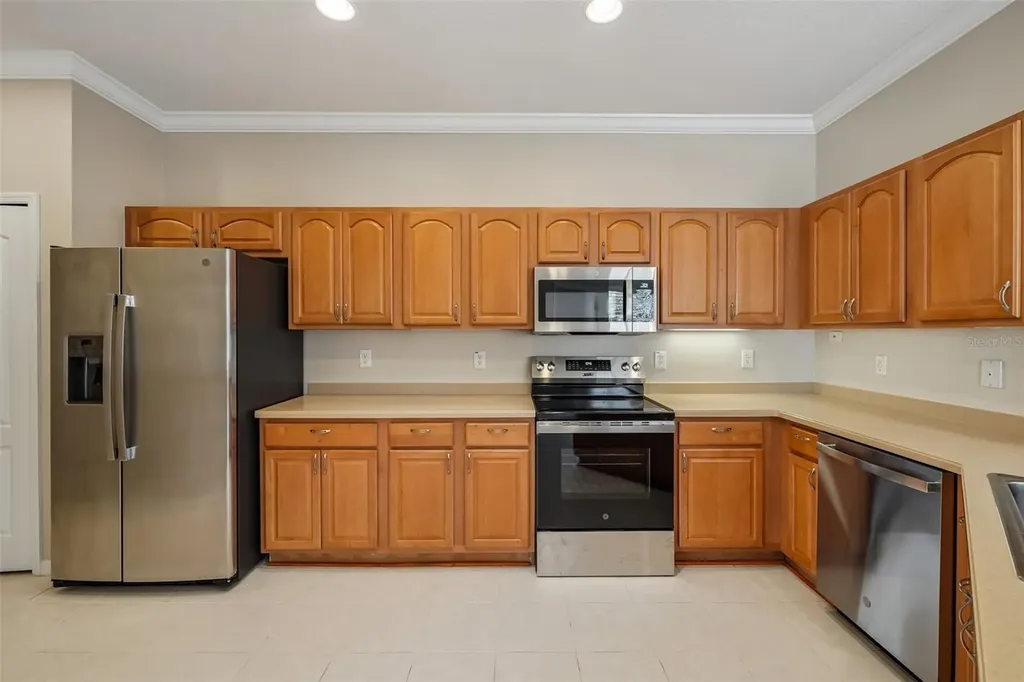 3244 Chapel Creek Circle Wesley Chapel FL 33544