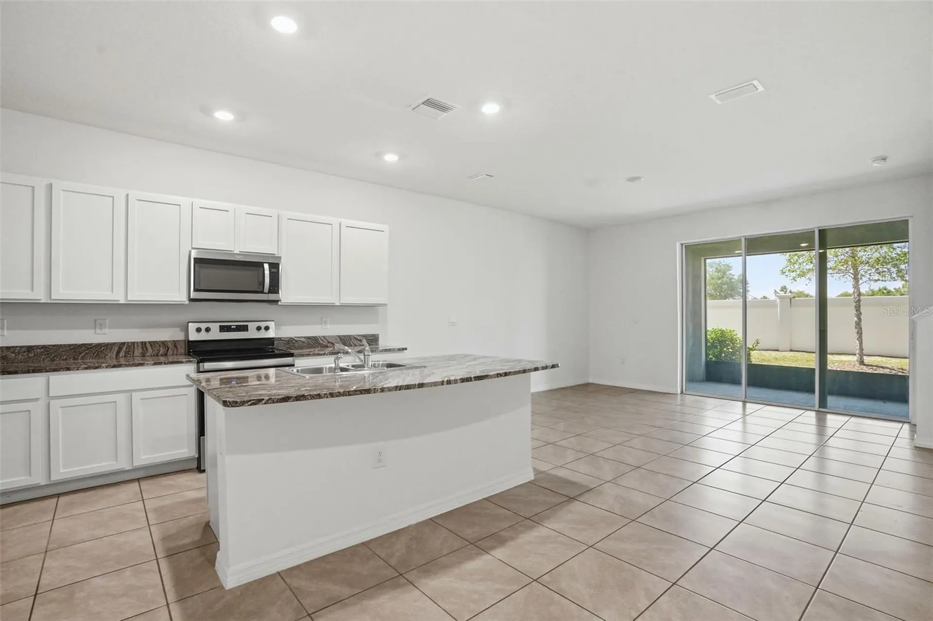5267 Dragonfly Drive Wildwood FL 34785
