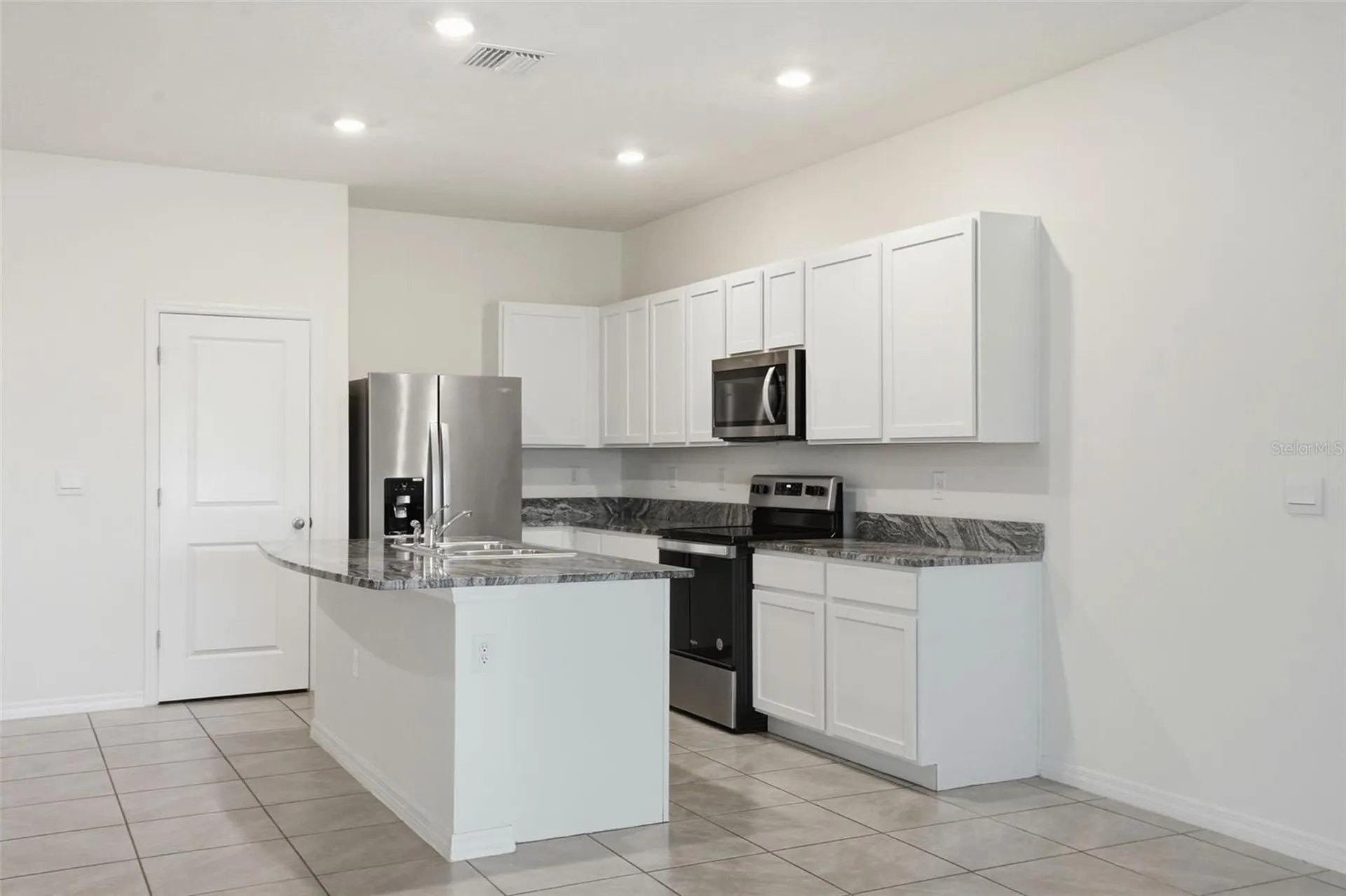 5267 Dragonfly Drive Wildwood FL 34785