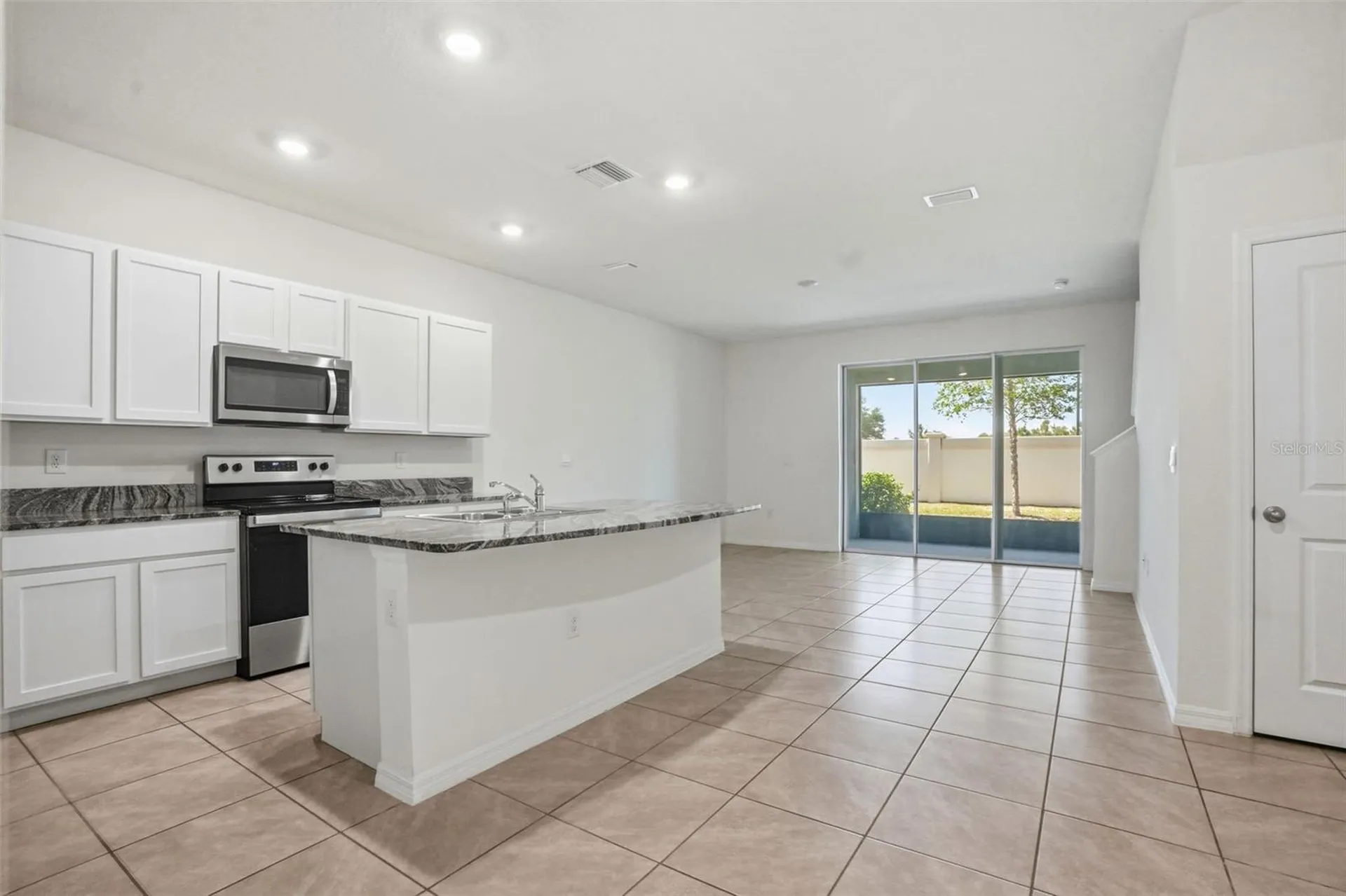 5267 Dragonfly Drive Wildwood FL 34785