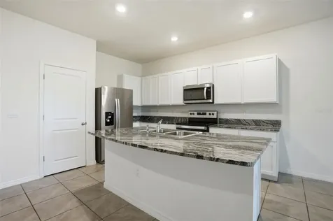 5267 Dragonfly Drive Wildwood FL 34785