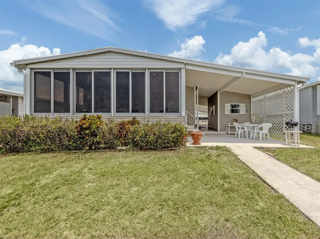 132 Martinique Road North Port FL 34287